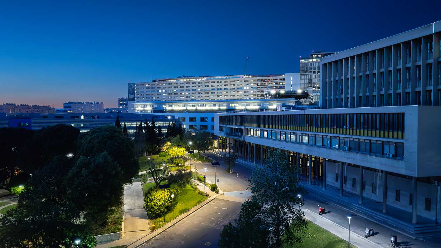 éclairage public solaire Fac de médecine à Marseille