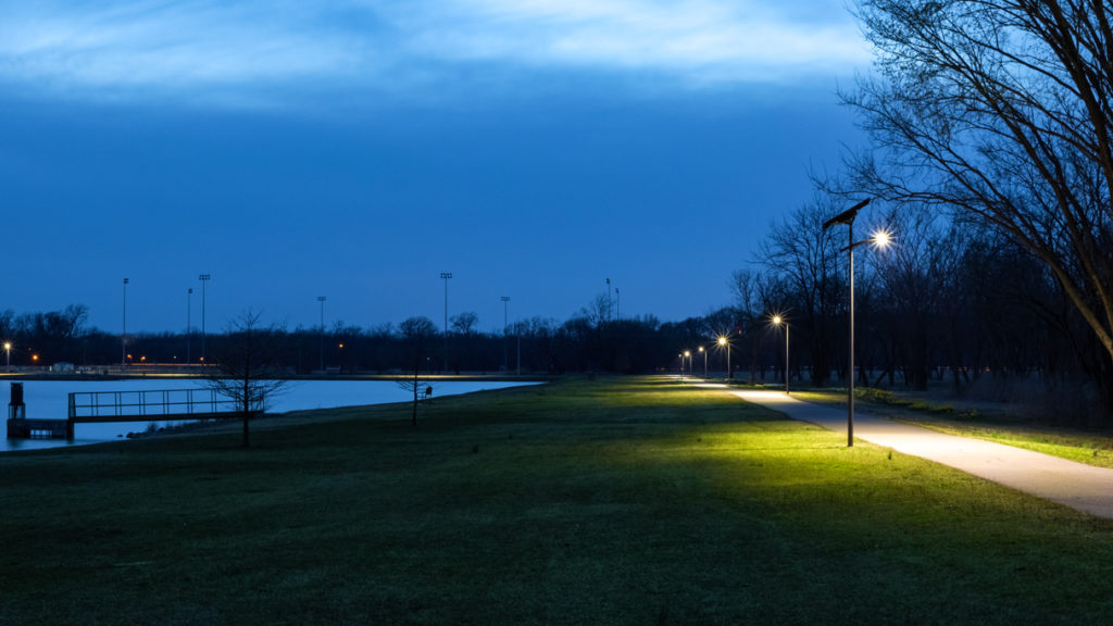 Fonroche Lighting America - Solar public lighting at Lee Lake