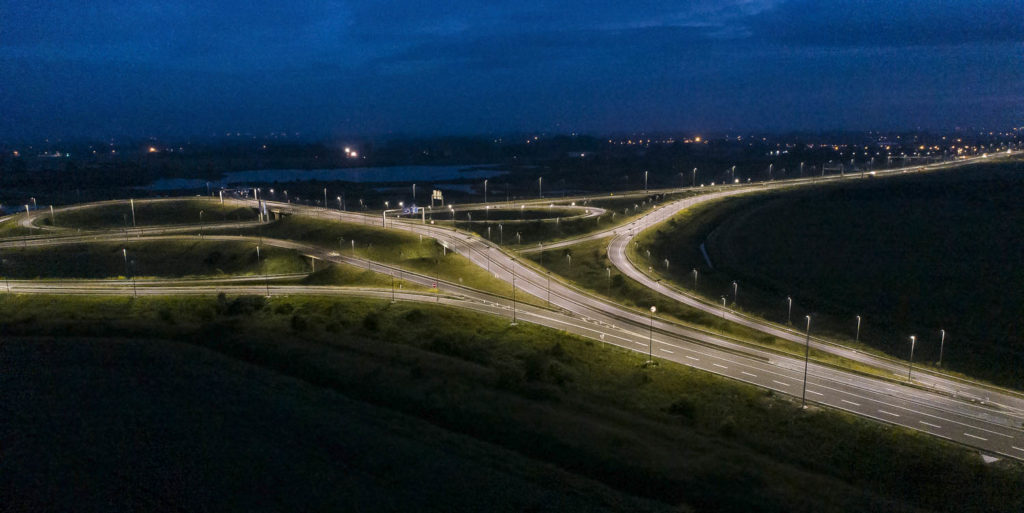 Fonroche-éclairage-solaire-Calais-échangeur-autoroute