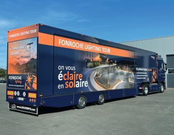Camion Fonroche Lighting Tour