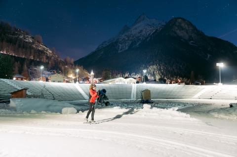 Suisse neige montagne éclairage