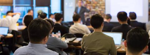 formation groupe personnes assises