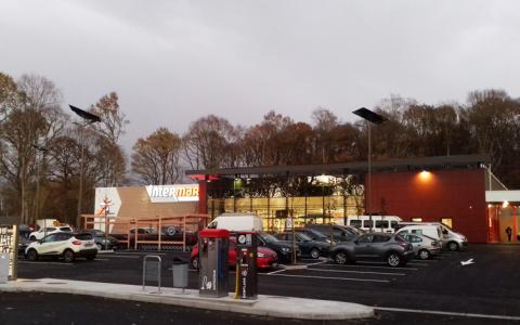 intermarche-la-machine-interview-fonroche-eclairage-solaire